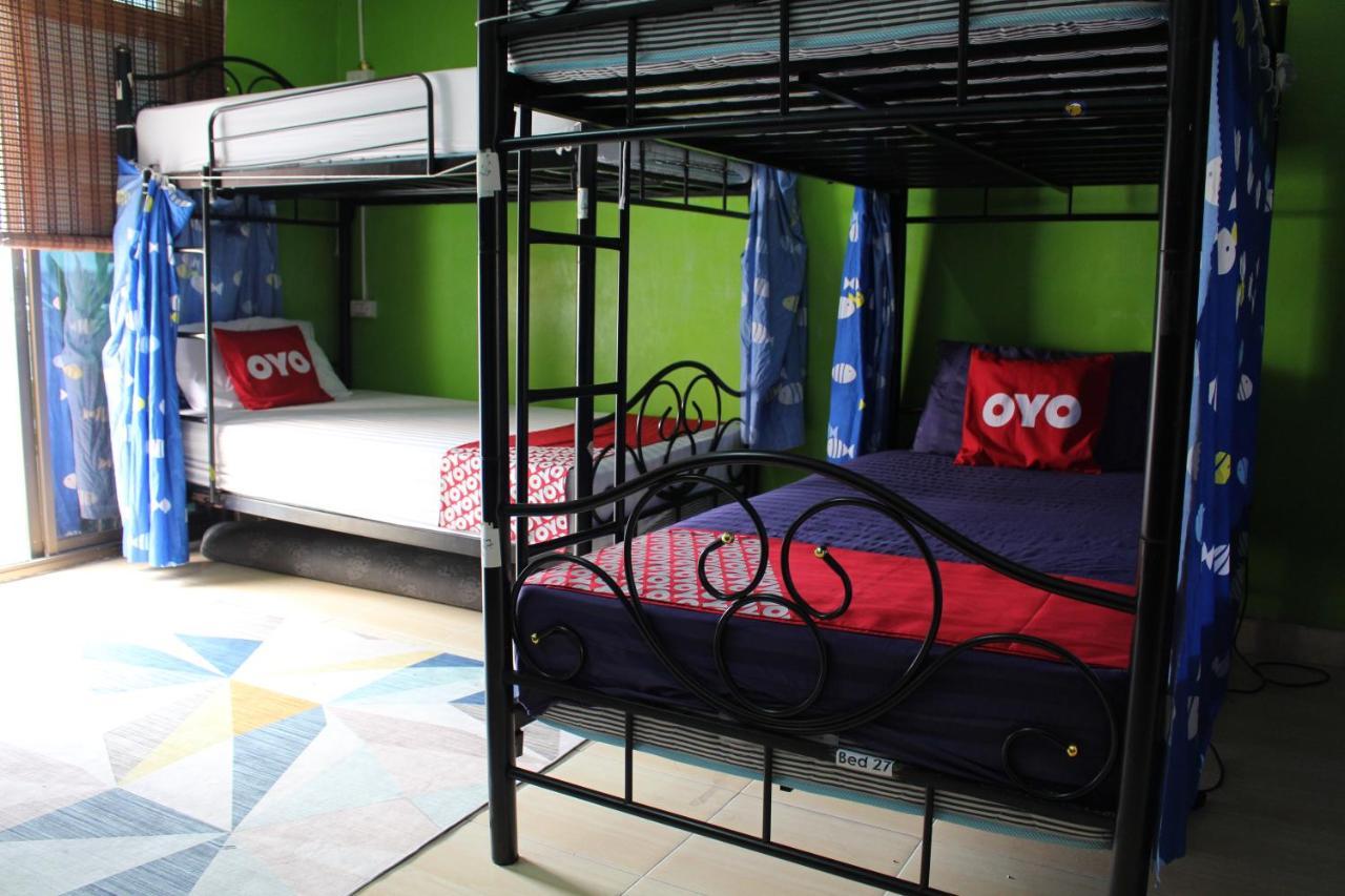The Twins Hostel Бангкок Екстер'єр фото