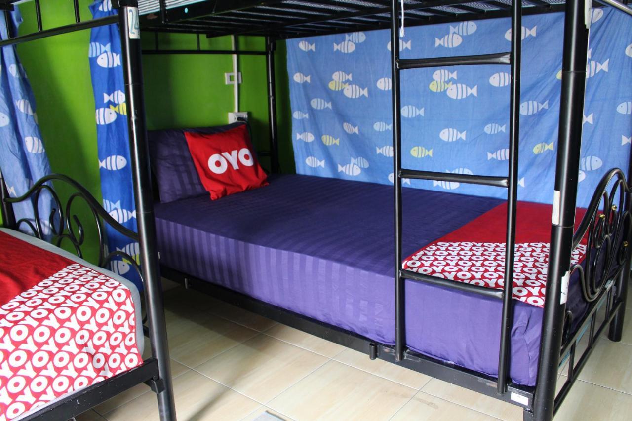The Twins Hostel Бангкок Екстер'єр фото
