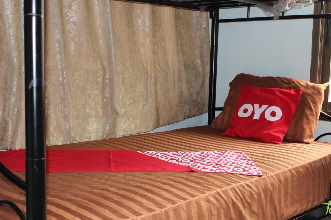 The Twins Hostel Бангкок Екстер'єр фото